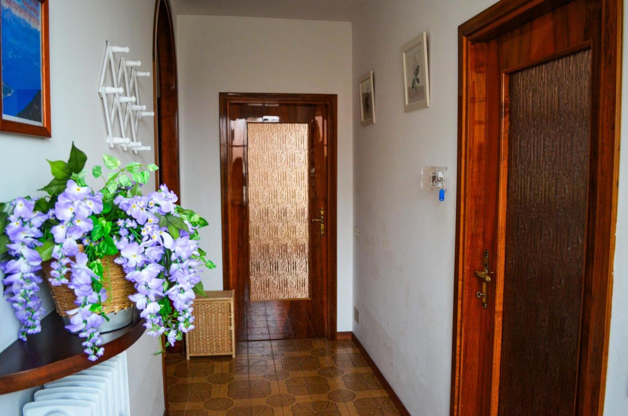 Apartment L'Ulivo Lake View In Private Street Льерна Экстерьер фото